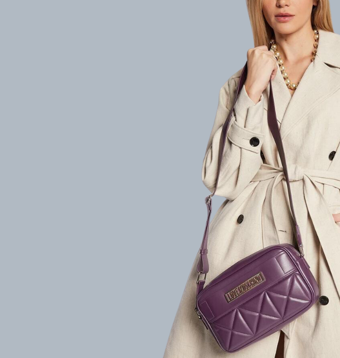 LOVE MOSCHINO